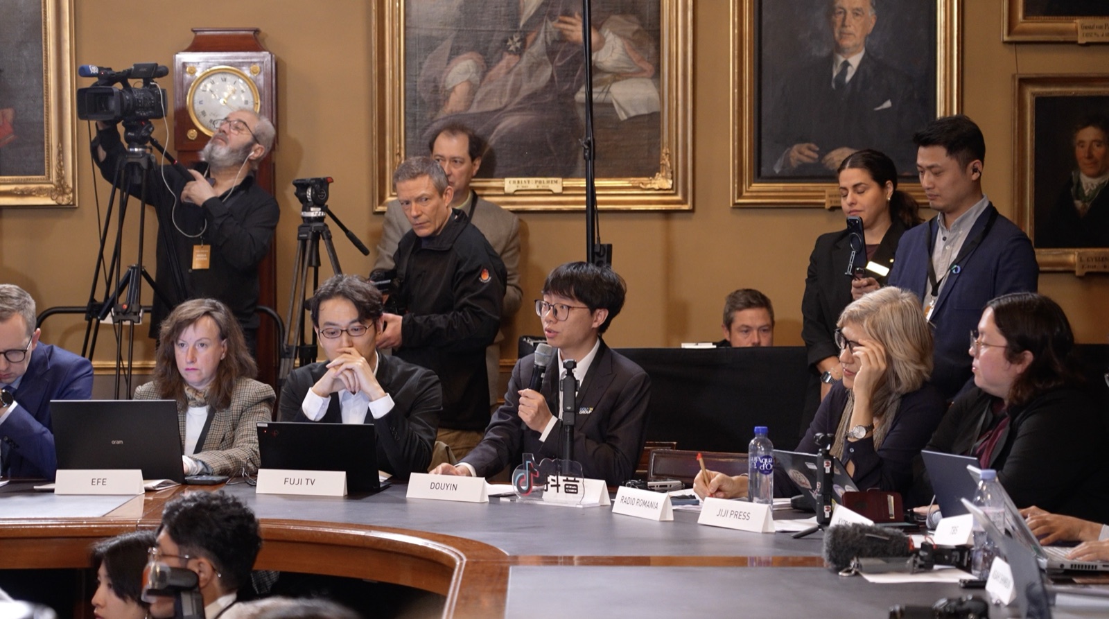 Asking a question at the 2025 Nobel Laureates meeting in Stockholm